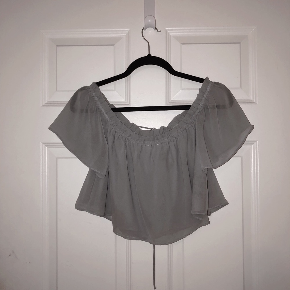 TOBI Crop Top - Picture 2 of 4